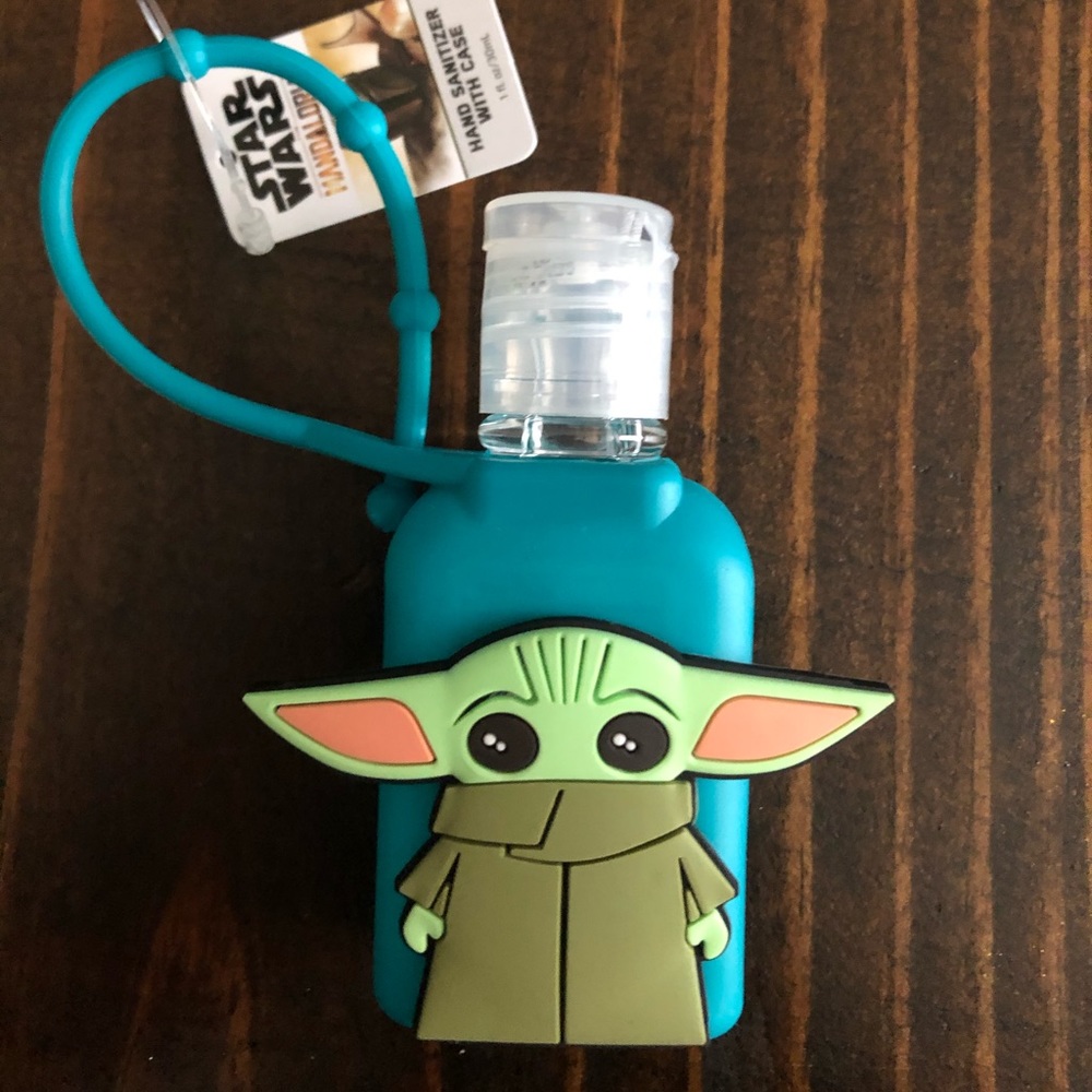 THE MANDALORIAN The Child